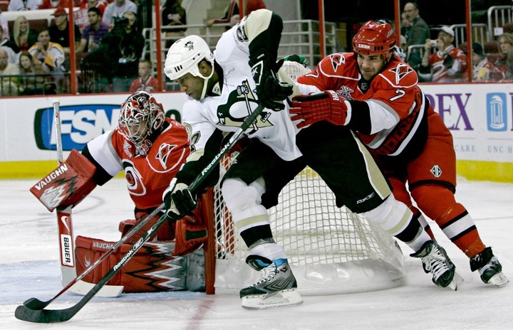 Tyson má ďalšieho vyzývateľa, hlási sa bývalý bitkár z NHL